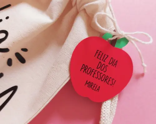 Saquinho para Presente de Dia dos Professores com Tag