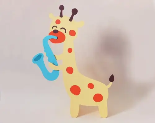 Display de Mesa Girafa com Sax