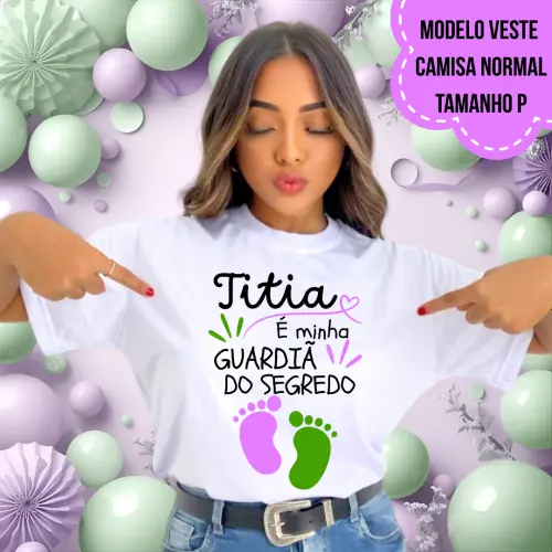 Camiseta Titia Guardiã Do Segredo Pezinhos Lilás E Verde