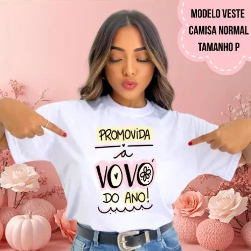 Camiseta Promovida A Vovó Do Ano