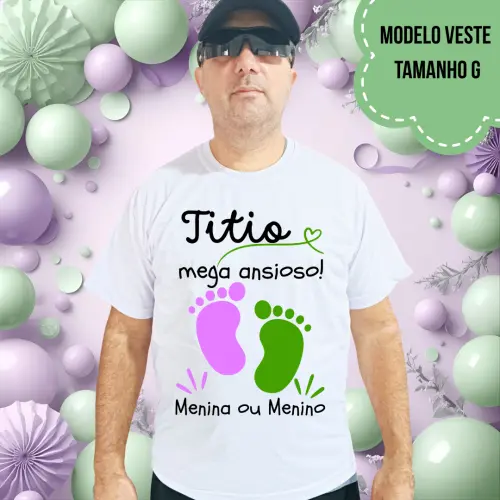 Camiseta Titio Mega Ansioso Pezinhos Lilás E Verde