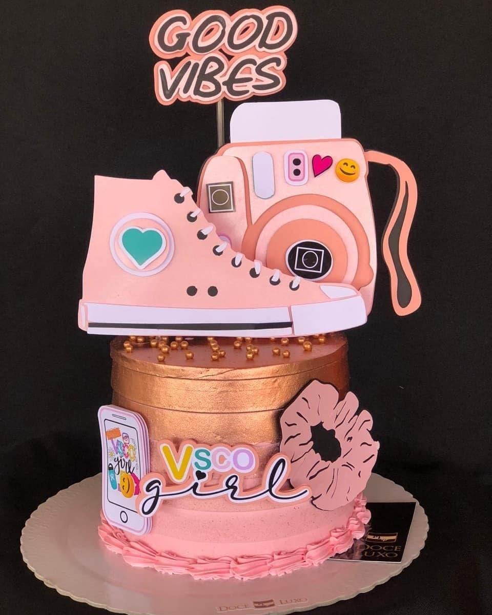 Arquivo de corte Topo de bolo Vsco Girl