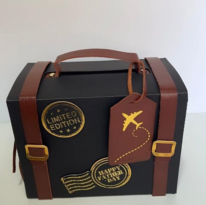 Arquivo de corte Topo de Bolo Viagem