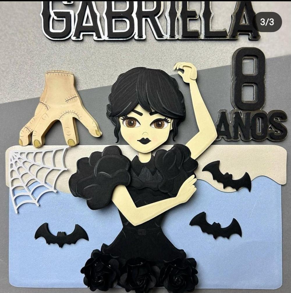 Arquivo de corte topo de bolo Wandinha