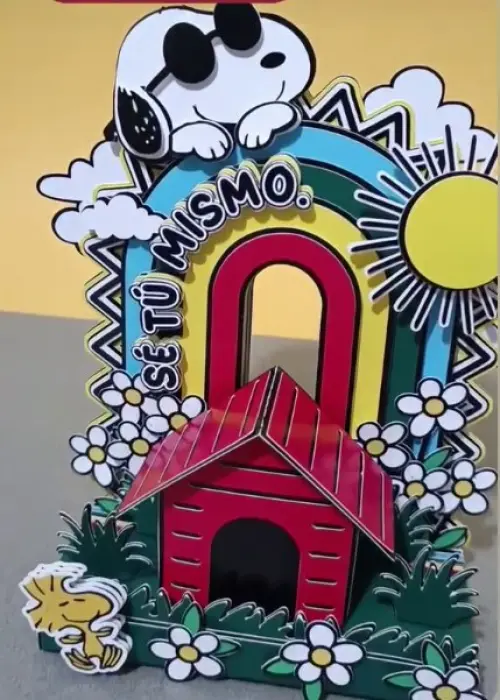 Arquivo de corte Topo de bolo Snoopy