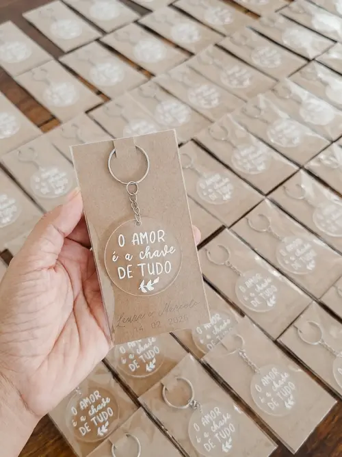 Chaveiro em acrílico escrito à Mão