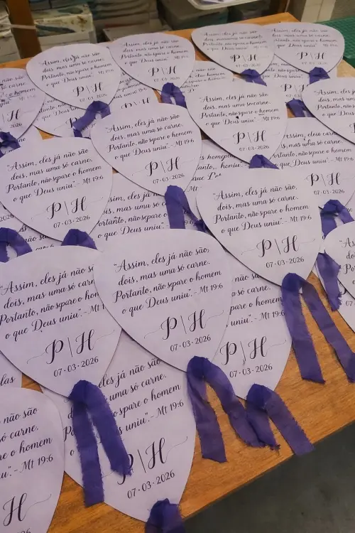 Leques de papel personalizados