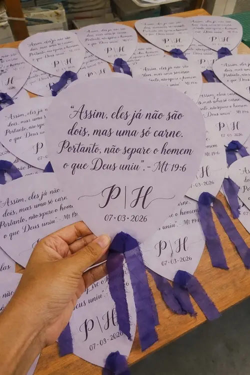 Leques de papel personalizados para casamento e eventos