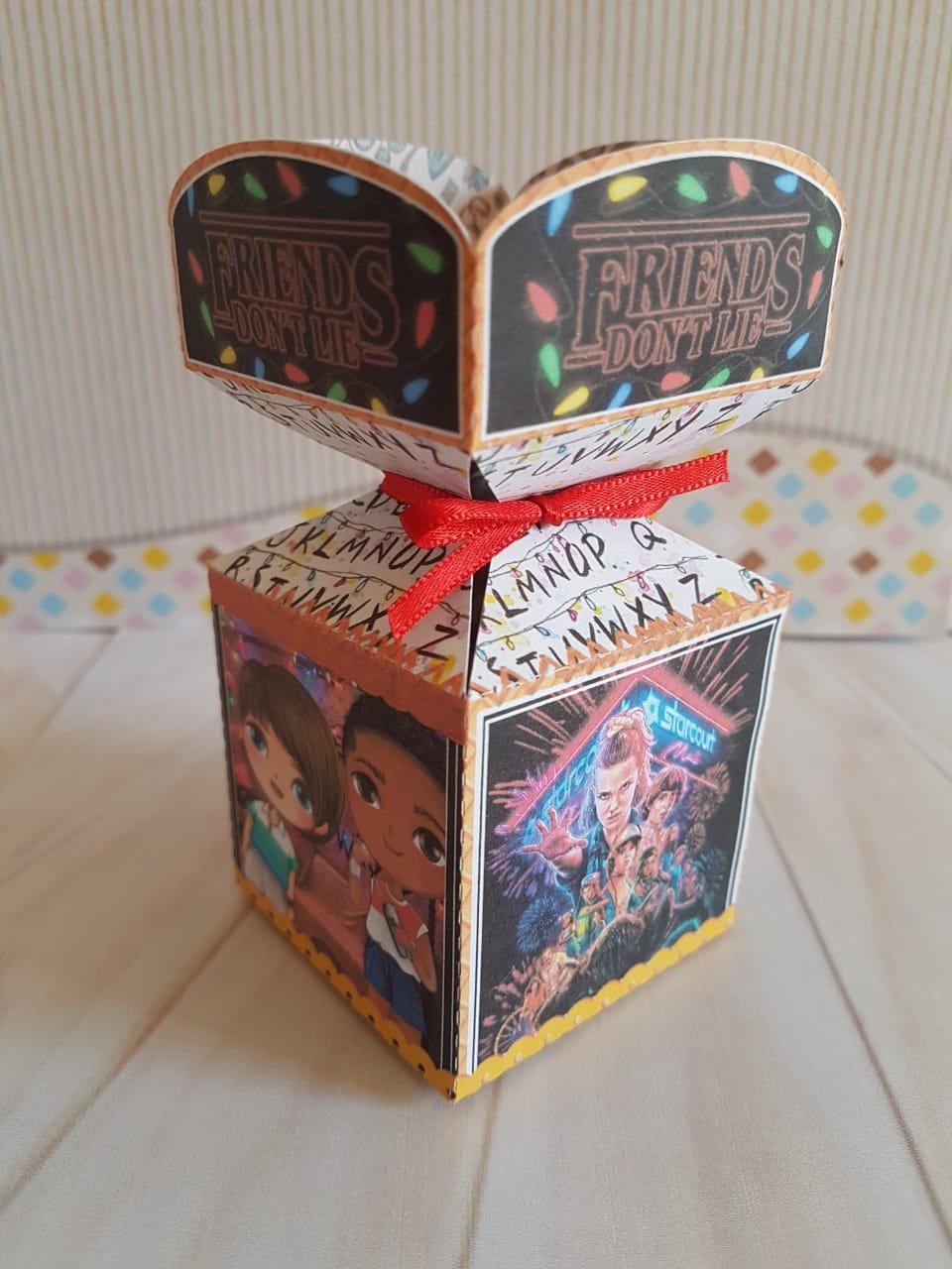 Kit STRANGER THINGS 122 Personalizado Luxo | Caixinhas Decoradas 