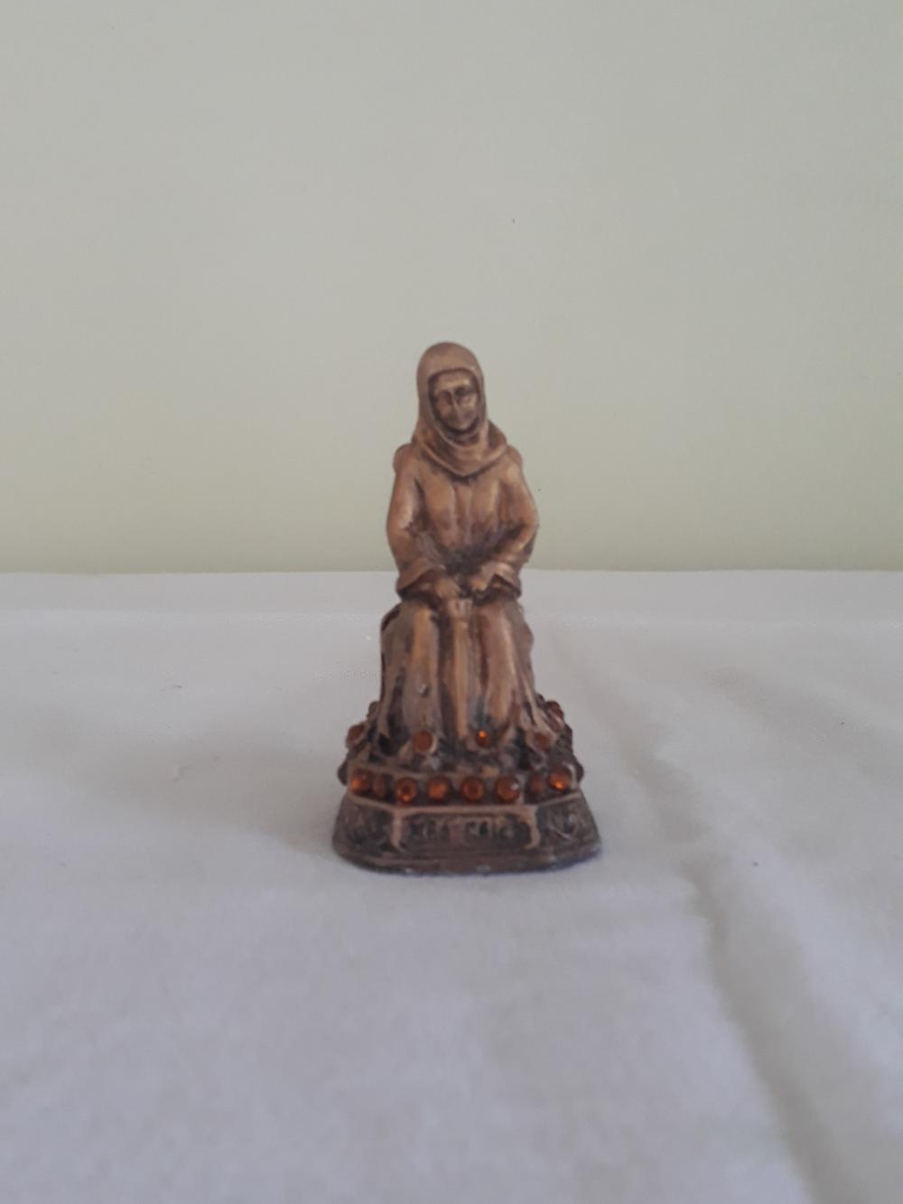 Imagem de Nhá Chica em Resina