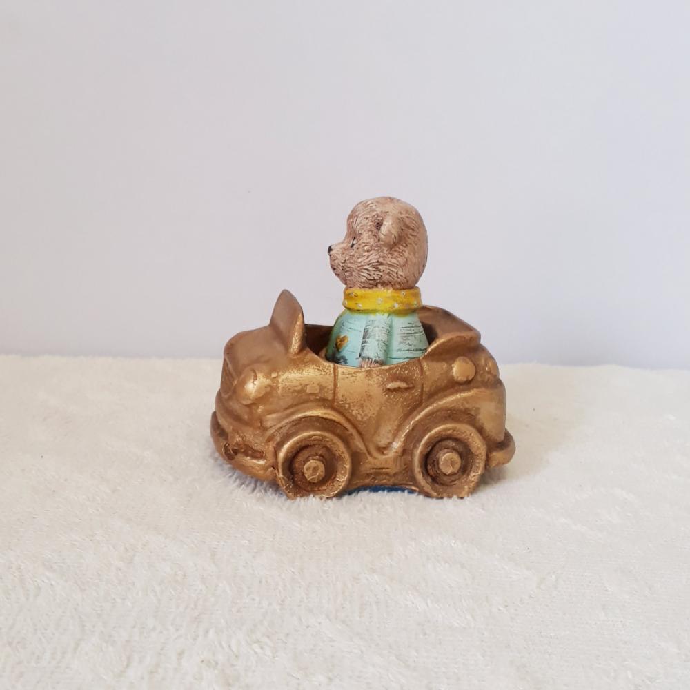 Urso motorista em resina