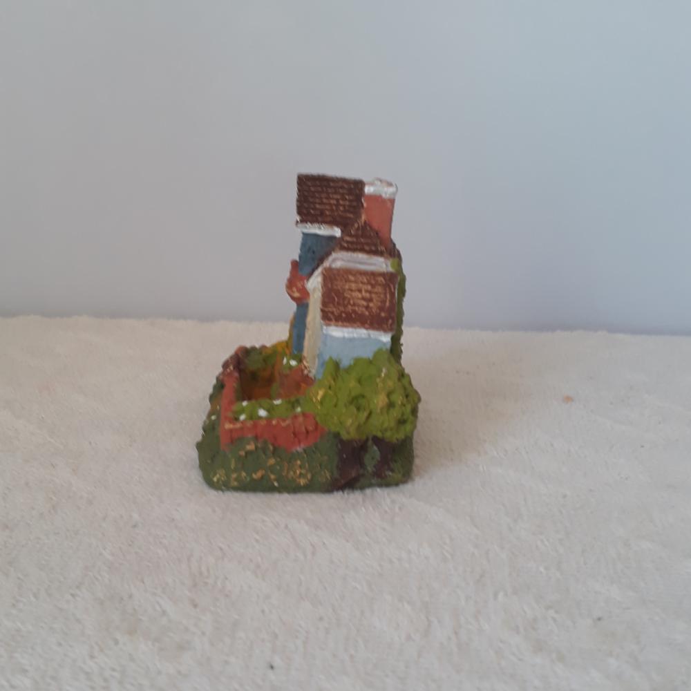 Casa Miniatura para terrário / coleção de miniaturas