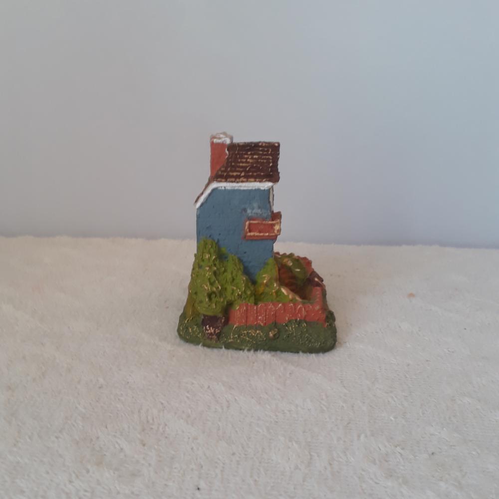 Casa Miniatura para terrário / coleção de miniaturas