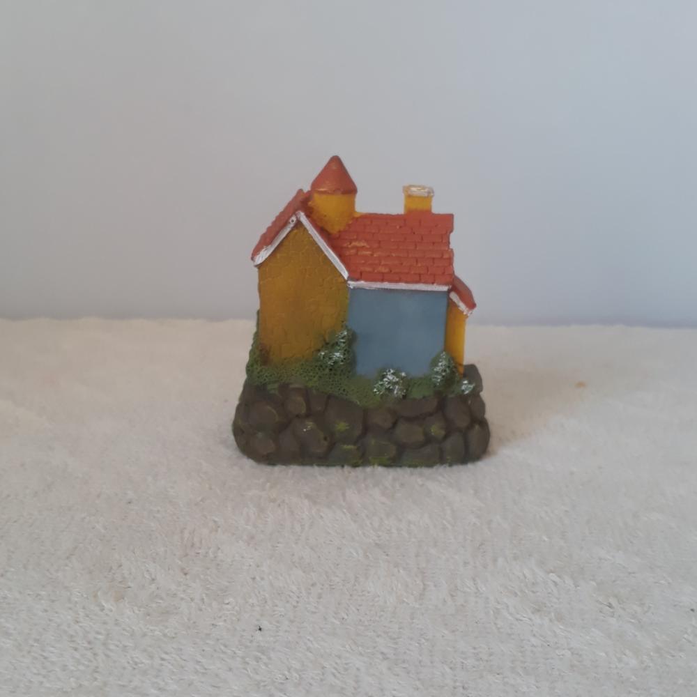 Casa contemporânea miniatura colecionável