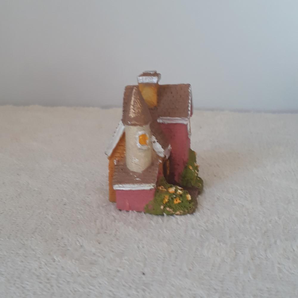 Casa Alemã Miniatura de Resina