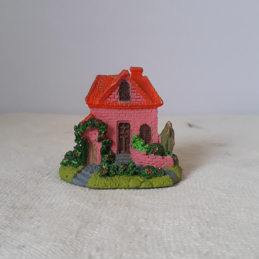 Casa Miniatura de Resina
