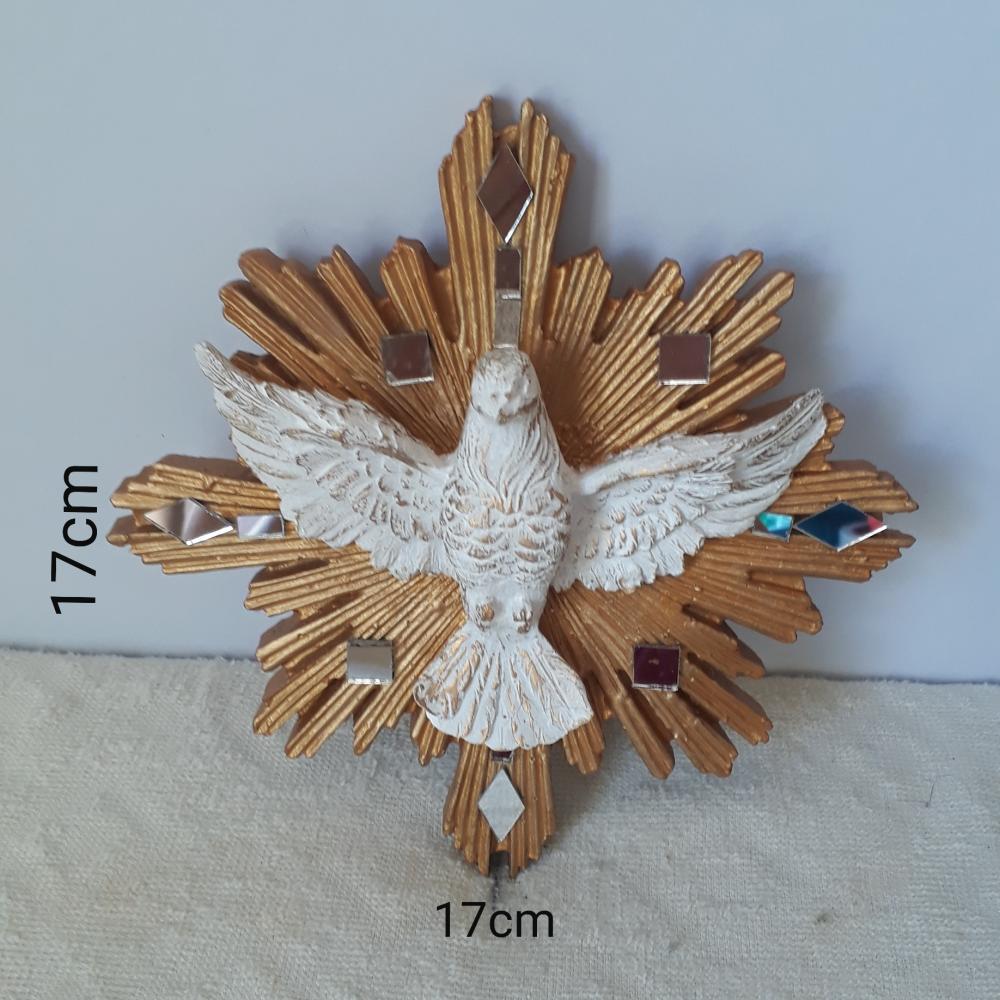 Divino Espírito Santo de resina