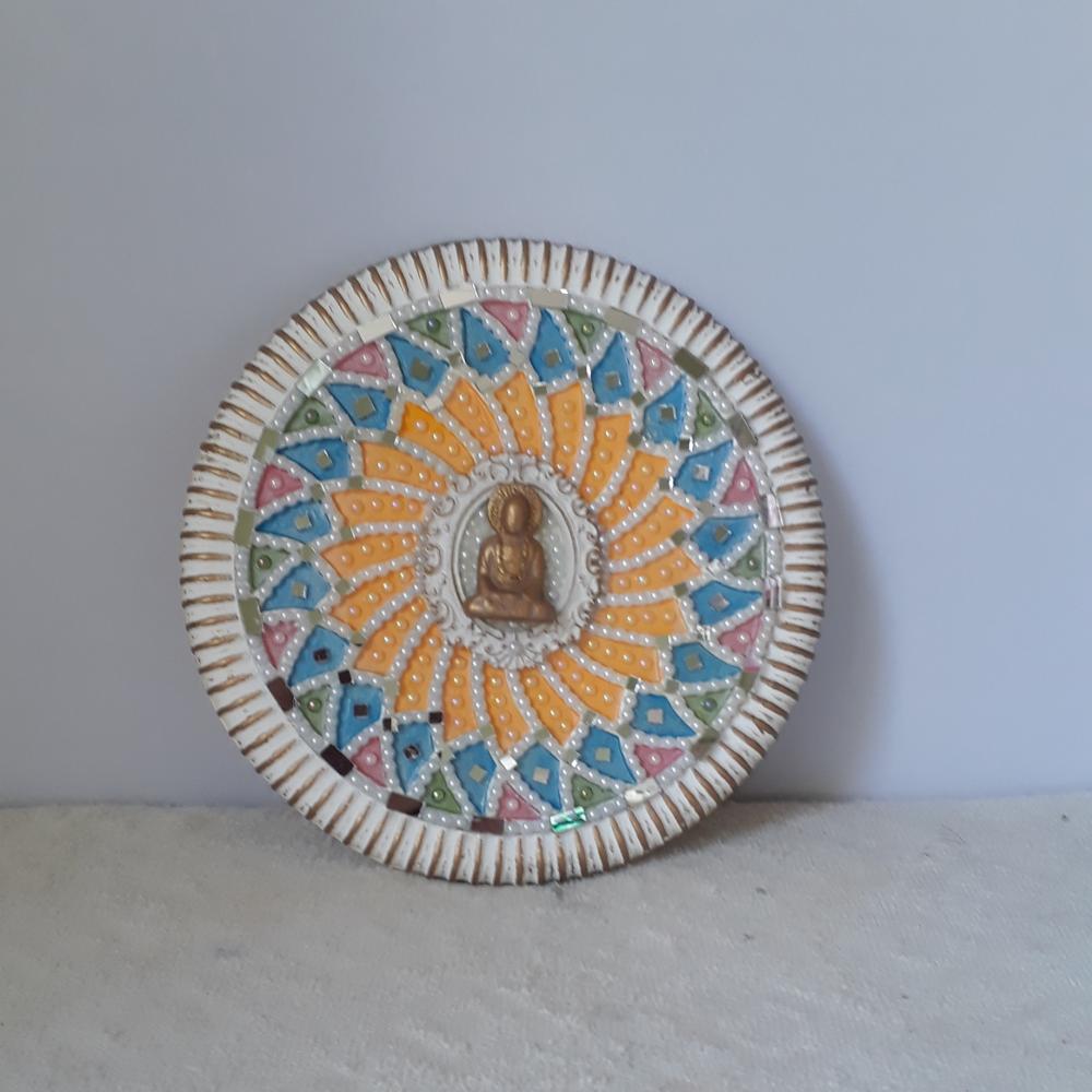Mandala em Gesso Pedra e Aplique do Buda