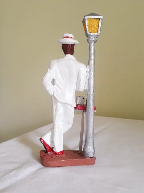 Zé Pilintra em resina