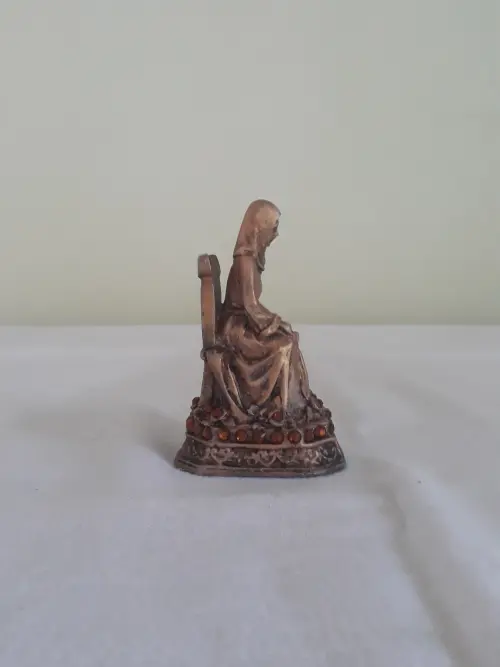 Imagem de Nhá Chica em Resina