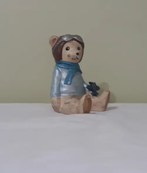 Urso de resina para decoração quarto de bebê