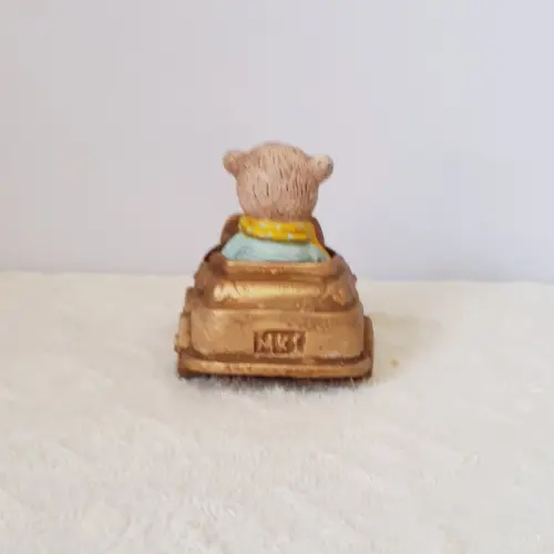 Urso motorista em resina