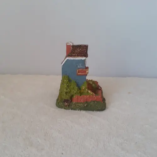 Casa Miniatura para terrário / coleção de miniaturas