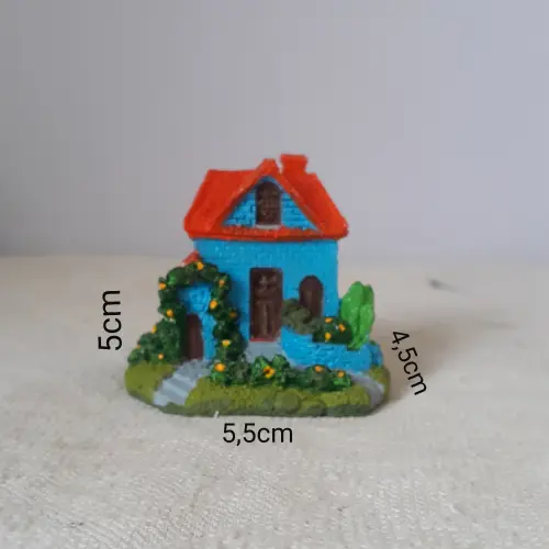 Casa Miniatura de Resina