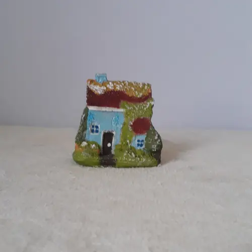 Casa Miniatura de Resina azul pintada
