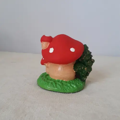 Casa cogumelo de resina