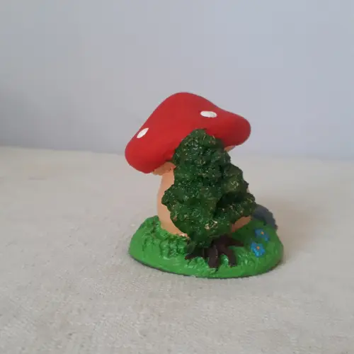 Casa cogumelo de resina