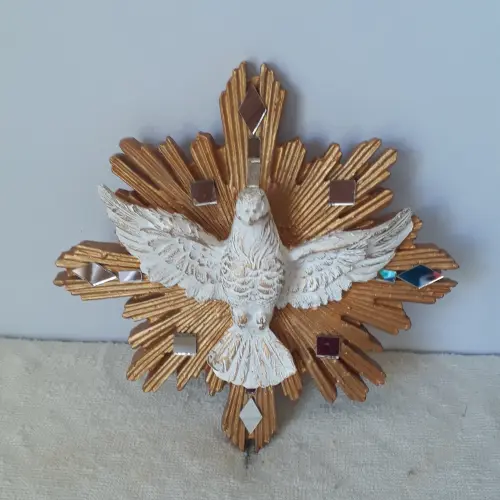 Divino Espírito Santo de resina