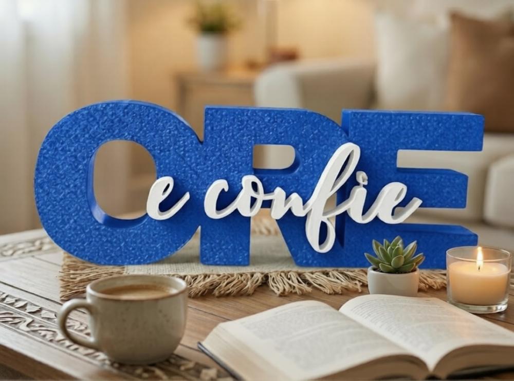 Letreiro de Mesa Bíblico Ore e Confie, Decoração Religiosa de 