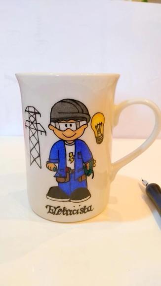 Caneca Personalizada Profissões - Eletricista