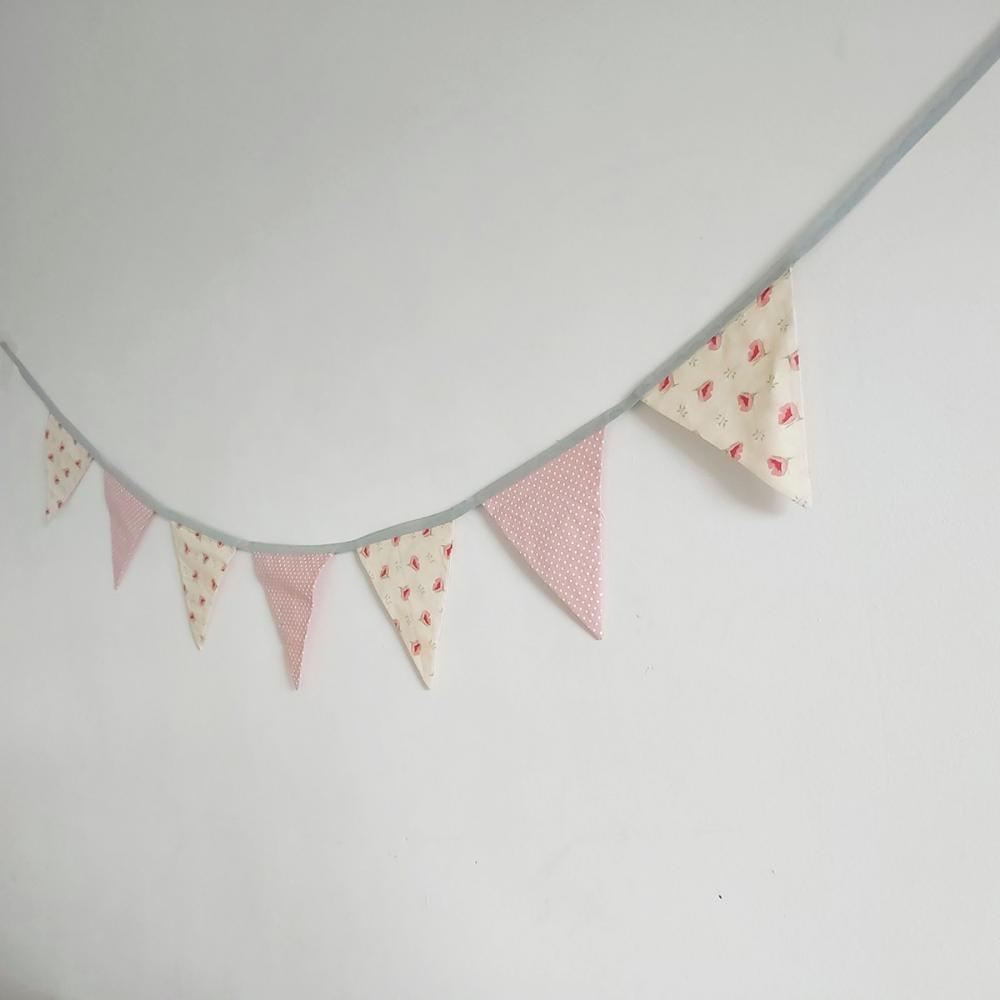 Bandeirinhas Em Tecido Decoração Mia