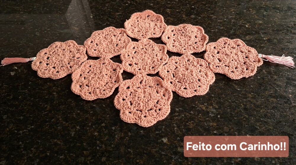 TRILHO DE MESA TURCO CROCHÊ