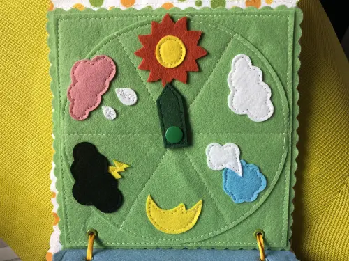 Quiet Book/livro Sensorial do Cachorrinho