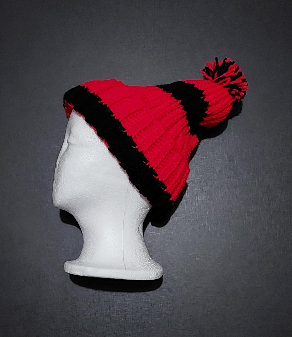 Touca Gorro vermelho e preto