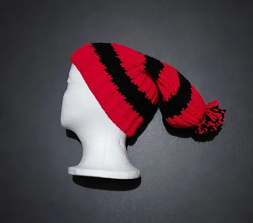 Touca Gorro vermelho e preto