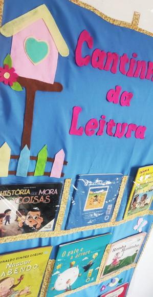 Porta Livros Casinha de Passarinho