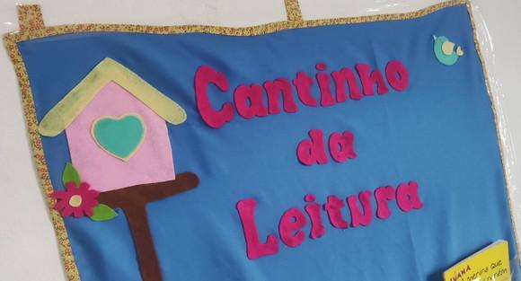 Porta Livros Casinha de Passarinho
