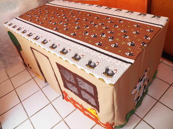 Toalha de Mesa Vira Casinha Fazendinha