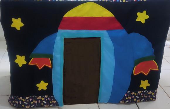 Toalha de Mesa Vira Casinha Foguete Espacial