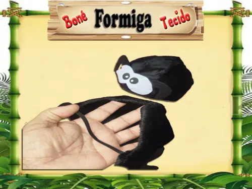 Boné Formiga em Tecido