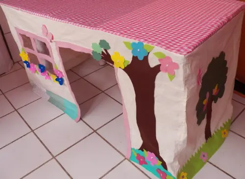 Toalha De Mesa Vira Casinha Borboletas