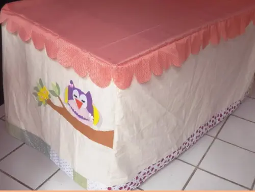 Toalha de Mesa Vira Casinha Corujinha