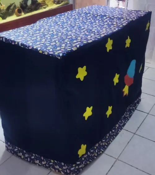 Toalha de Mesa Vira Casinha Foguete Espacial