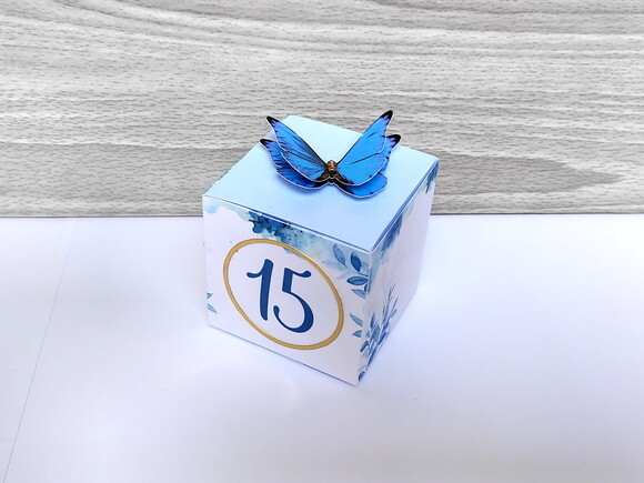 Caixa Cubo 15 Anos
