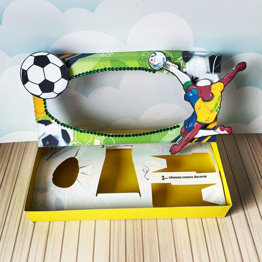 Arquivo de Corte Caixa Mini Confeiteiro Futebol 01 - STUDIO/PDF/P