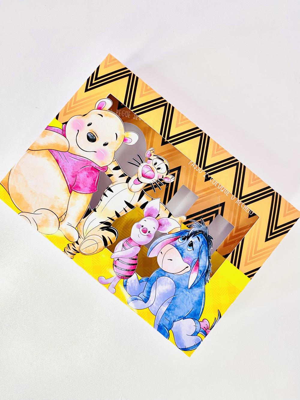 Arquivo de Corte Caixa Mini Confeiteiro Ursinho Pooh 04 - STUDIO/